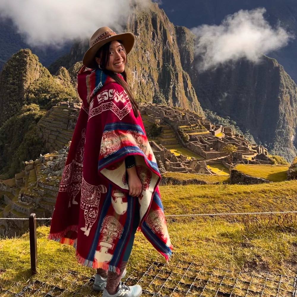 Meet your Posher, Jacqueline